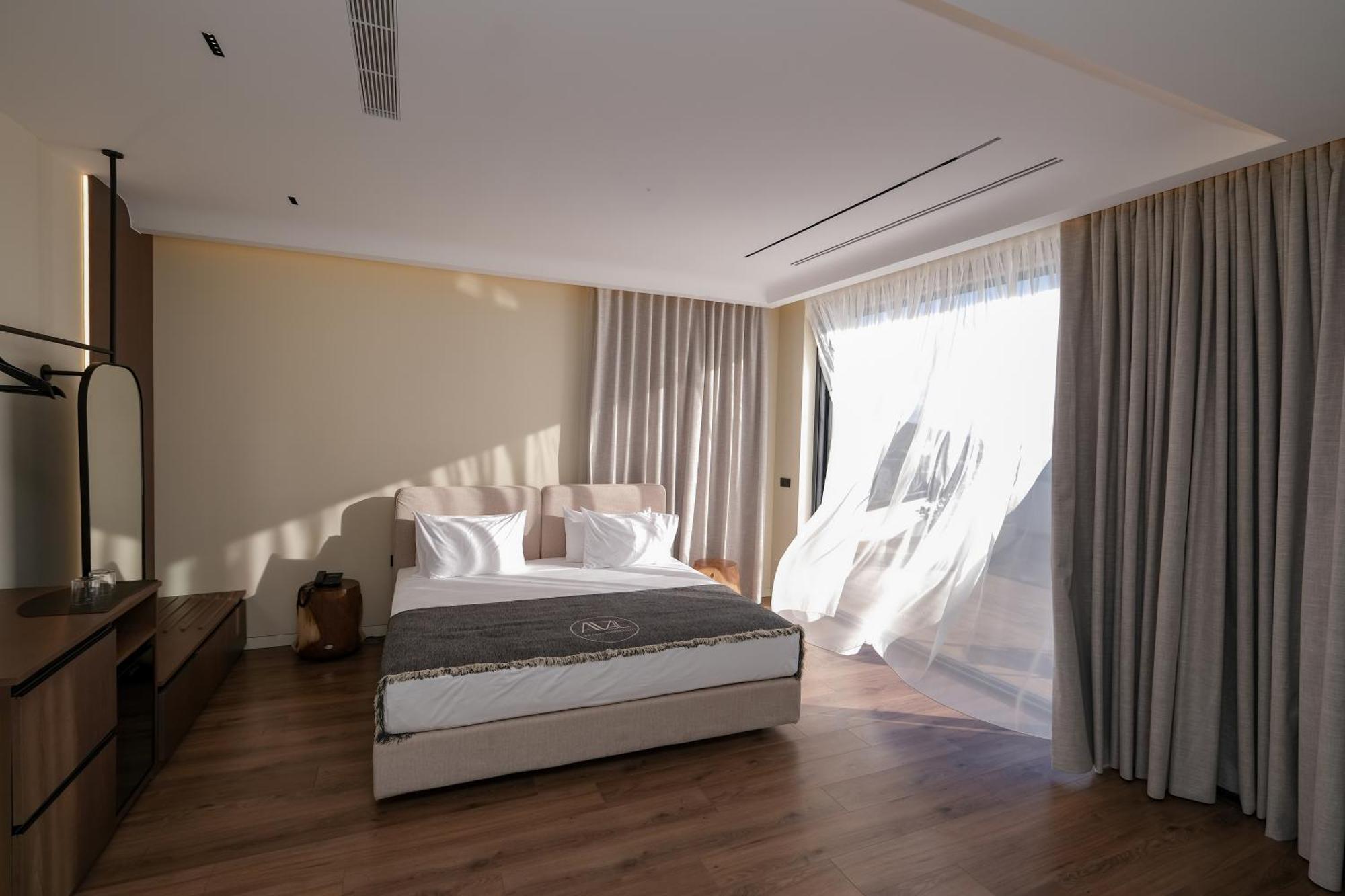 Avanel Signature 5* Sarandë