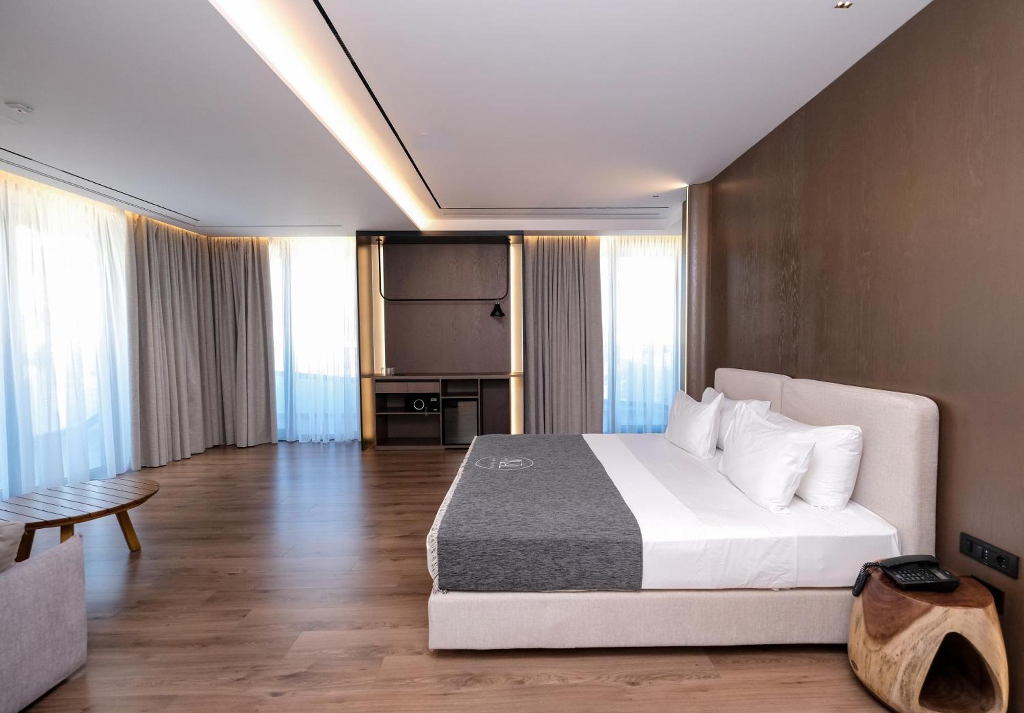 Avanel Signature Hotell Sarandë
